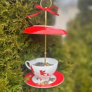 Tea Cup Bird Feeder Garden Ornament Perfect for Mother’s Day